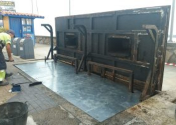 proceso de instalación de contenedores en calle